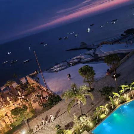 Stephen Seaside Hotel