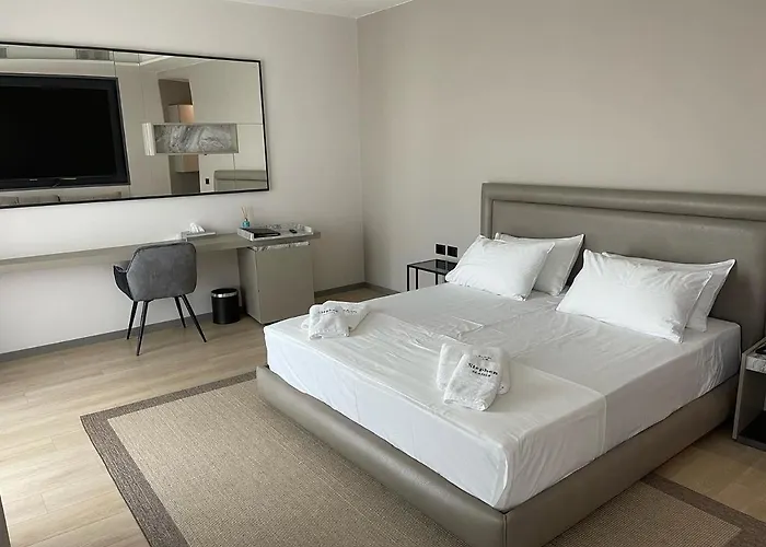 Stephen Seaside Dhermi