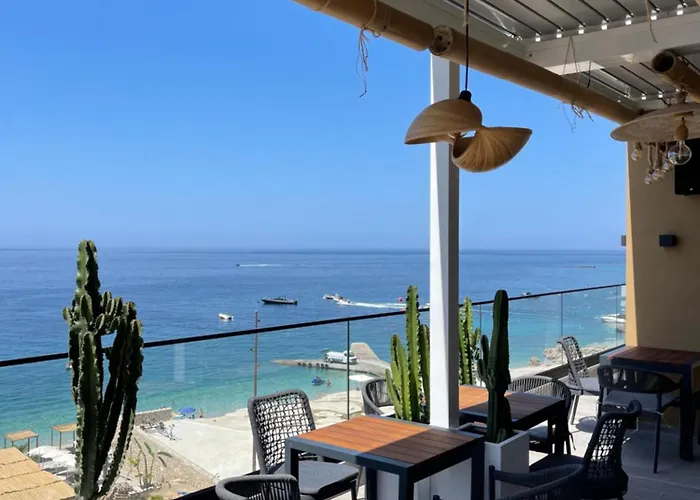 Stephen Seaside Hotel 4*